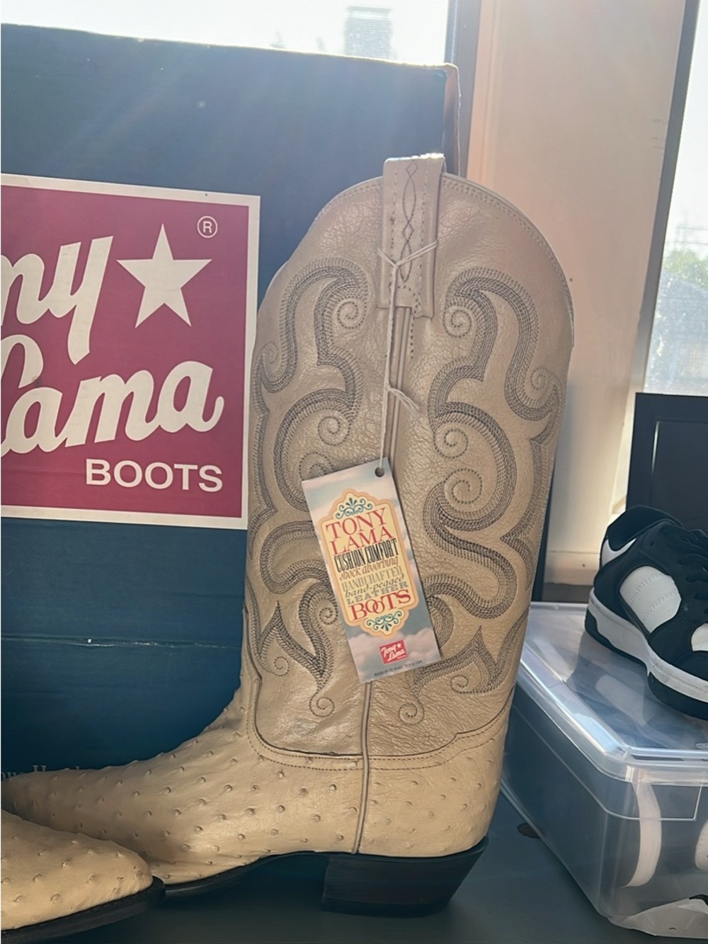LG Cream Ostrich-Texture Western Boots with Decorative Stitching